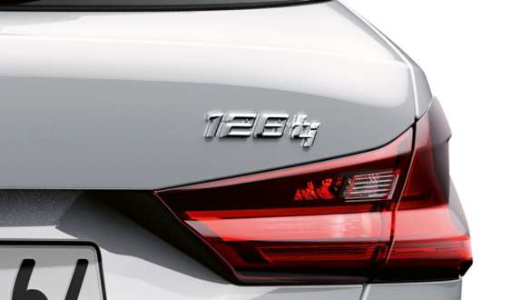 Modelio emblema BMW 1 serijos 128ti F40, modelio emblema