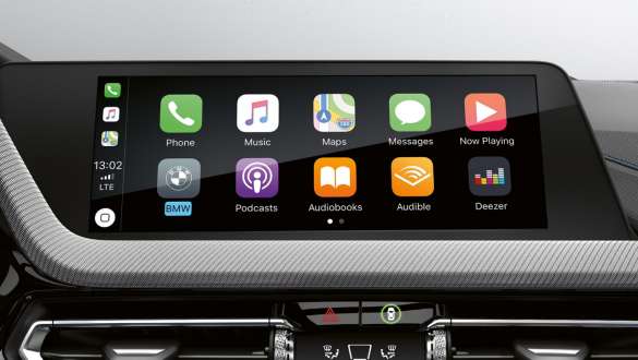 Pasiruošimas naudoti Apple CarPlay® 1 serijos BMW ir pasiruošimas naudoti Apple CarPlay sistemą