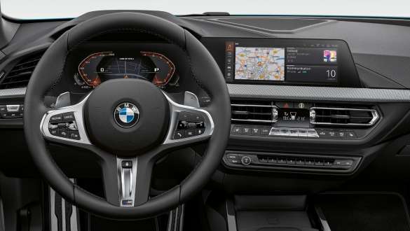BMW<i> Live Cockpit Professional</i> BMW 2 serijos Gran kupė F44 BMW <i>Live Cockpit Professional </i>BMW 2 serijos Gran kupė F44 interjeras
