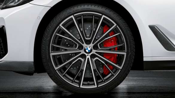 20 colių skersmens M Performance serijos kaltiniai dvispalviai ratlankiai su Multi-spoke 732 M stiliaus, BMW 5 serijos Touring G31 20 colių skersmens M Performance serijos kaltiniai dvispalviai ratlankiai su Multi-spoke 732 M stiliaus , BMW 5 serijos Touring G31