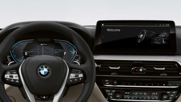 BMW 5 serijos Touring G31 BMW Live Cockpit Professional, interjeras BMW Live Cockpit Professional BMW 5 serijos Touring G31 Facelift 2020 interjeras, vairuotojo erdvė
