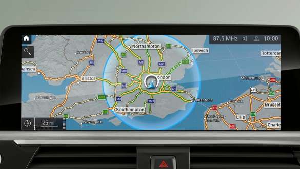 Įkraunamo hibridinio BMW 5 serijos Touring 2021 (G31) LCI navigacijos sistema Įkraunamo hibridinio BMW 5 serijos Touring 2021 (G31) LCI navigacijos sistemos vaizdas iš arti