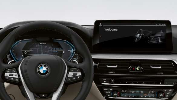 BMW Live Cockpit Professional, BMW 5 serijos Touring (G31) interjeras BMW Live Cockpit Professional, BMW 5 serijos Touring (G31) Facelift 2020 interjeras, vairuotojo erdvė
