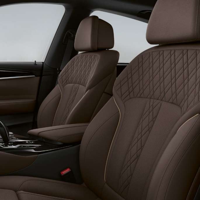 Apmušalai BMW 6 serijos Gran Turismo Luxury Line G32 2020 Apmušalai, išskirtinės Nappa oda mokos spalvos, BMW 6 serijos Gran Turismo Luxury Line G32 640d xDrive 2020 Luxury Line modelio interjeras