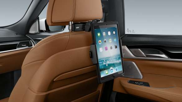 BMW universalus laikiklis apsauginiam dėklui, Travel & Comfort, BMW 6 serijos Gran Turismo G30 2020 BMW universalus laikiklis apsauginiam dėklui, Travel & Comfort, BMW 6 serijos Gran Turismo G30 2020 vaizdas iš arti