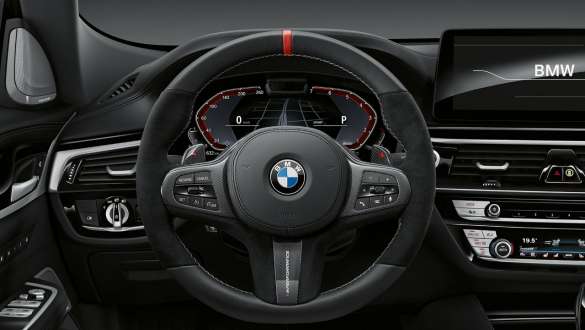 <i>M Performance</i> vairas, BMW 6 serijos Gran Turismo (G32) 2020 <i>M Performance</i> vairas, BMW 6 serijos Gran Turismo (G32) 2020 vaizdas iš arti