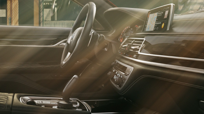 BMW Individual 7 serijos sedano aukštos kokybės interjeras BMW Individual 7 serijos sedano juodas aukštos kokybės interjeras