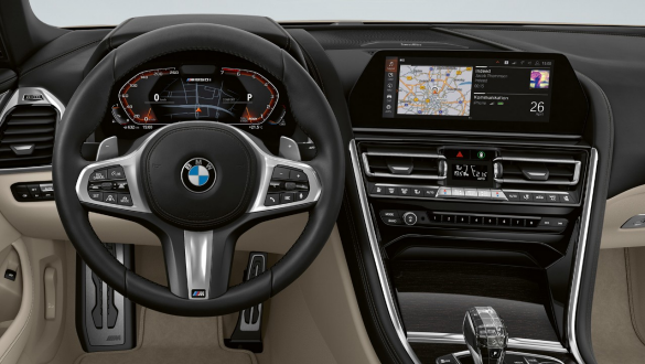 BMW M850i xDrive „Dravit Grey“ pilko metaliko spalvos, „BMW Live Cockpit Professional“. BMW M850i xDrive „Dravit Grey“ pilko metaliko spalvos, „BMW Live Cockpit Professional“.