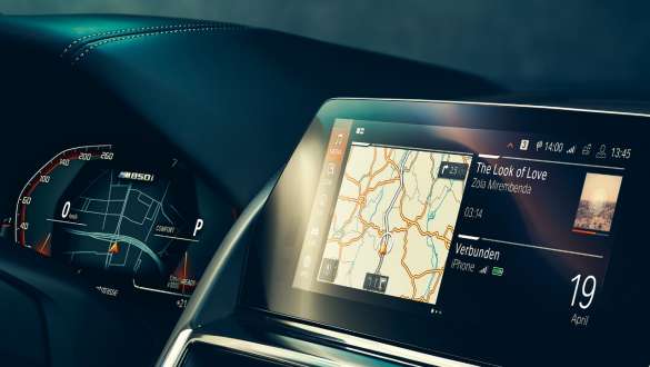 BMW Operating System 7.0 valdymo koncepcija BMW 8 serijos kupė vairuotojo erdvė, BMW Operating System 7.0 valdymo koncepcija