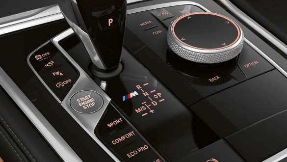 Centrinis valdymo pultas, Steptronic Sport transmisija BMW 8 serijos kupė, centrinis valdymo pultas iš arti, Steptronic Sport transmisija