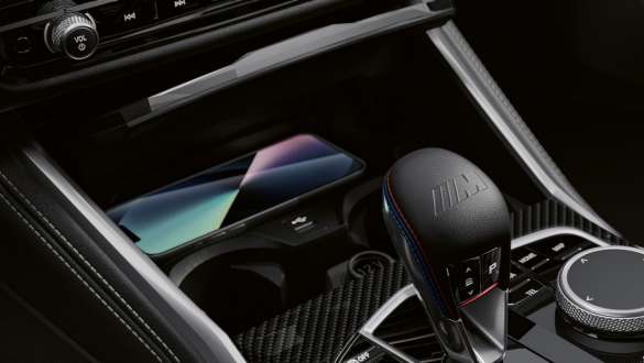BMW M2 Automobiles G87 G42 belaidžio įkrovimo padas Belaidžio įkrovimo padas, BMW M2 Automobiles serijos modelis G87 G42