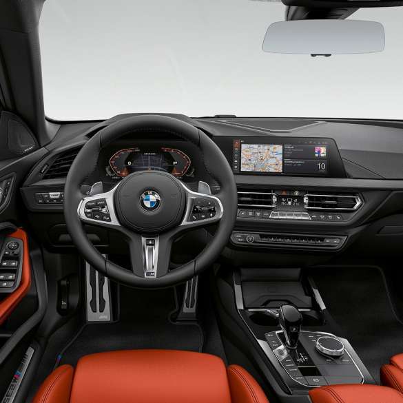 Interjero dizainas BMW M235i xDrive Gran kupė Interjero dizainas BMW M235i xDrive Gran kupė 2020 F44
