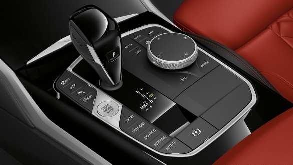 BMW M340i xDrive Touring (G21), 8 pavarų <i>Steptronic Sport</i> transmisija BMW M340i xDrive Touring (G21), 8 pavarų <i>Steptronic Sport</i> transmisija
