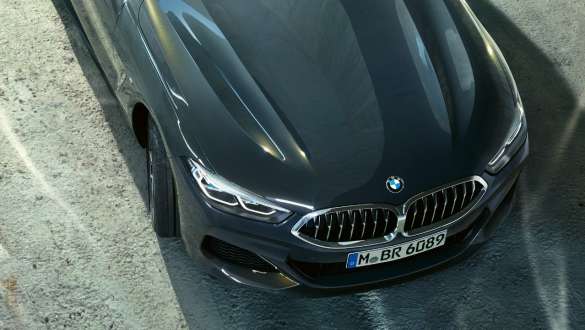 Integruotojo aktyvaus vairavimo sistema. BMW M850i xDrive kabrioletas su integruotojo aktyvaus vairavimo sistema.