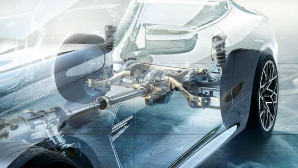 Adaptyvioji M pakaba. BMW M8 Competition kabrioletas su adaptyviąja M pakaba.