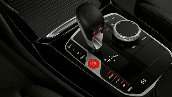 Centrinė konsolė valdymo skydas, BMW X4 M automobiliai (F98) LCI 2021 BMW X4 M automobiliai F98 LCI 2021 Facelift centrinė konsolė, valdymo skydas