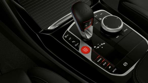 8 pavarų M Steptronic transmisija BMW X4 M Competition F98 LCI 2021 BMW X4 M Competition F98 LCI Facelift 2021, 8 greičių M Steptronic transmisija su Drivelogic
