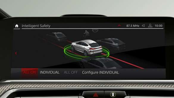 BMW X6 M automobiliai su vairavimo funkcija <i>Driving Assistant Professional</i> (F96) BMW X6 M automobiliai su vairavimo funkcija <i>Driving Assistant Professional</i> (F96) 2020 SUV interjeras