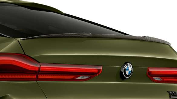 <i>M Carbon</i> galinis aptakas, BMW X6 M Competition (F96) <i>M Carbon</i> galinis aptakas, BMW X6 M Competition (F96) 2020 SUV BMW <i>Individual</i> išskirtinės žalios metalizuotos <i>Urban Green</i> spalvos, eksterjeras