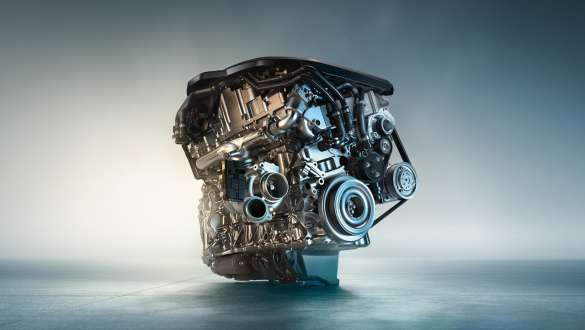 BMW X4 G02 TwinPower Turbo varikliai 2021 BMW X4 G02 TwinPower Turbo 4 cilindrų benzininis variklis 2021