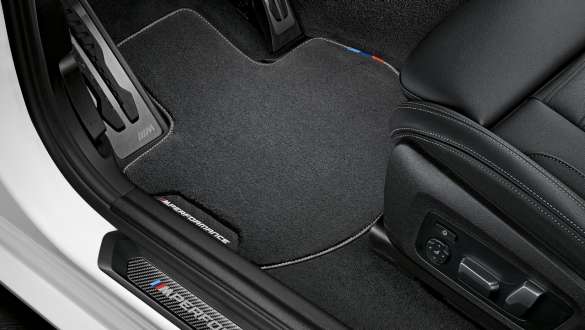 BMW X4 G02 M Performance 2021 grindų kilimėlis BBMW X4 G02 M Performance 2021 grindų kilimėlis