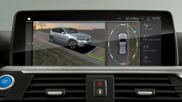 Parkavimo asistentas Plus, BMW iX3 G08 Parkavimo asistentas Plus, BMW iX3 G08 2020, Valdymo ekranas, interjeras