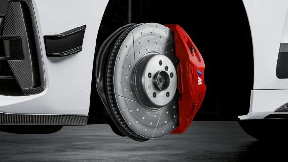 <i>M Performance</i> stabdžių sistema ne mažesniems kaip 18 colių skersmens ratlankiams, BMW 4 serijos kupė (G22) <i>M Performance Parts</i> <i>M Performance</i> stabdžių sistema ne mažesniems kaip 18 colių skersmens ratlankiams, BMW 4 serijos kupė (G22) <i>M Performance Parts</i> iš arti