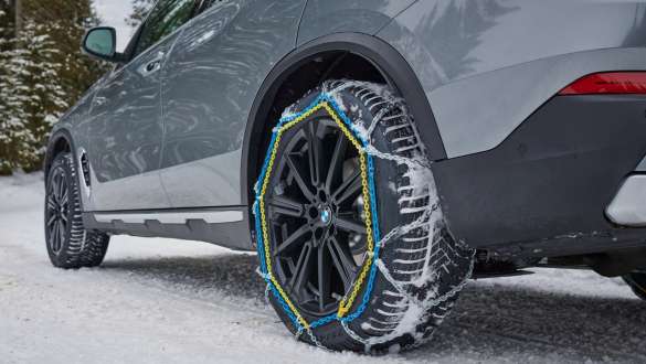 BMW sniego grandinės Comfort Originalūs BMW aksesuarai ir priedai rudens ir žiemos sezonui BMW sniego grandinės Comfort Originalūs BMW aksesuarai ir priedai rudens ir žiemos sezonui
