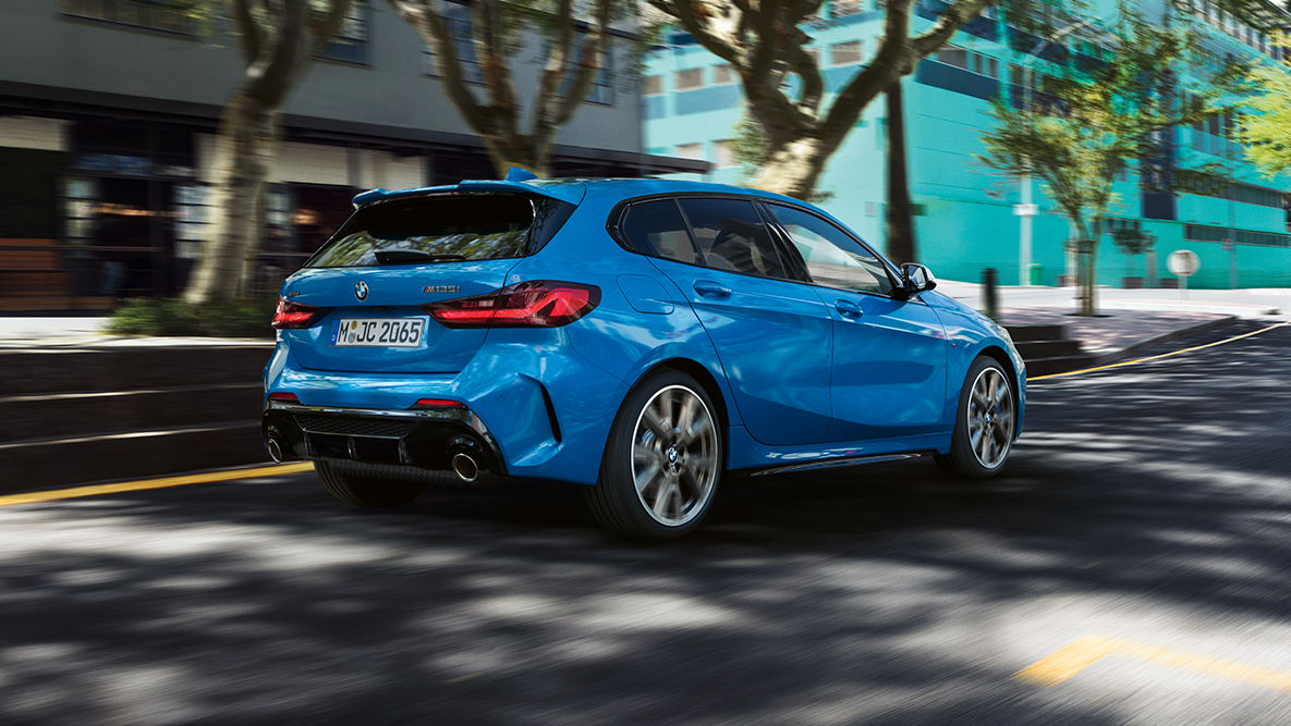Vairavimo dinamikos technologijos Naujosios BMW 1 serijos vairavimo dinamikos technologijos