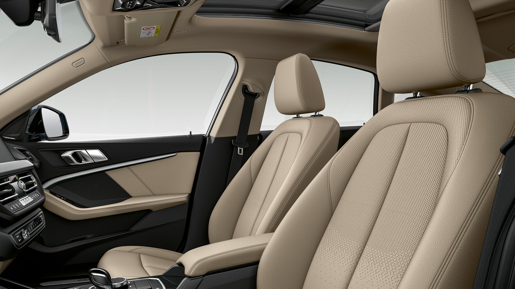 Perforuotos juodos odos sėdynės BMW 2 serijos Gran kupė Luxury Line modelis Perforuotos juodos odos sėdynės BMW 2 serijos Gran kupė Model Luxury Line serija F44 interjeras