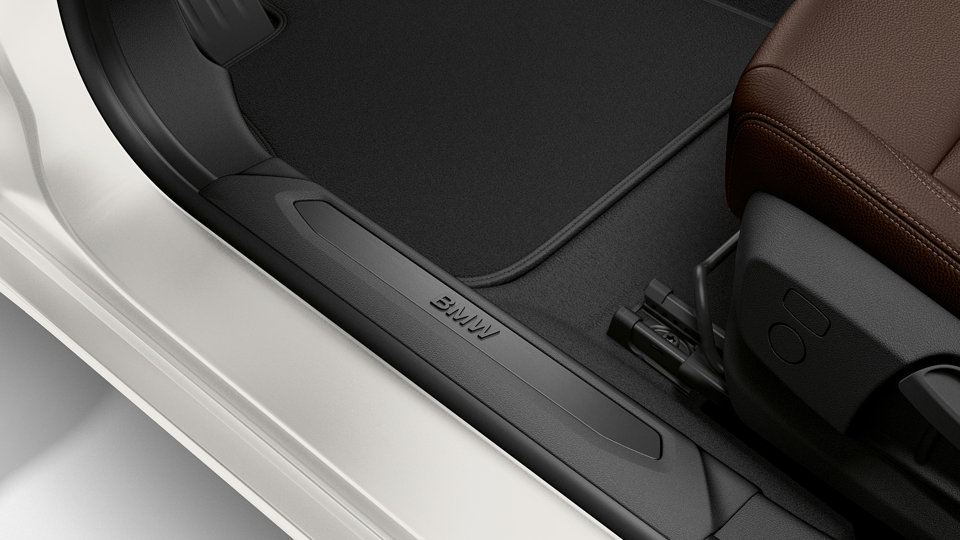 Durelių slenksčių apdaila BMW 2 serijos Gran kupė Model Advantage serija Durelių slenksčių apdaila BMW 2 serijos Gran kupė Model Advantage serija F44 interjeras