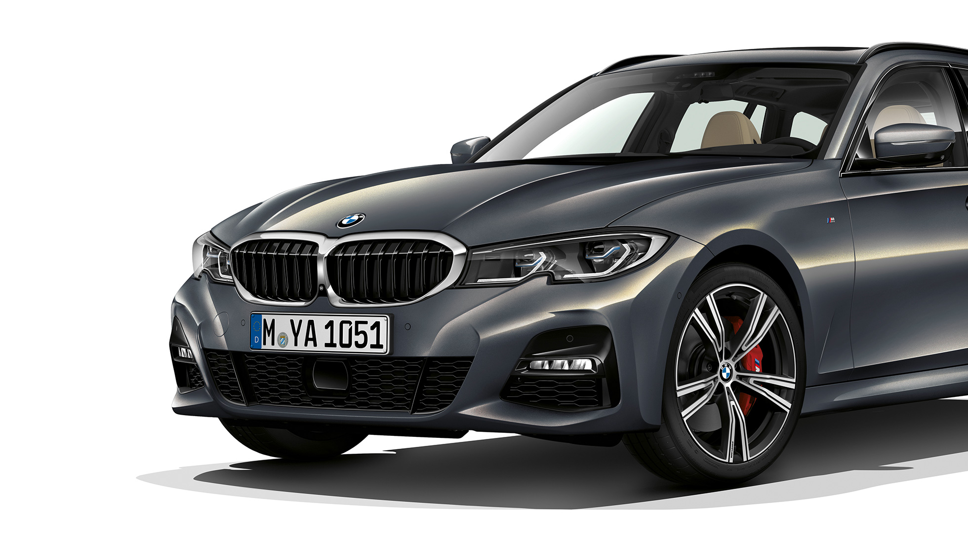 Modelio M Sport trijų ketvirčių vaizdas iš priekio BMW 3 serijos Touring, Modelio M Sport trijų ketvirčių vaizdas iš priekio