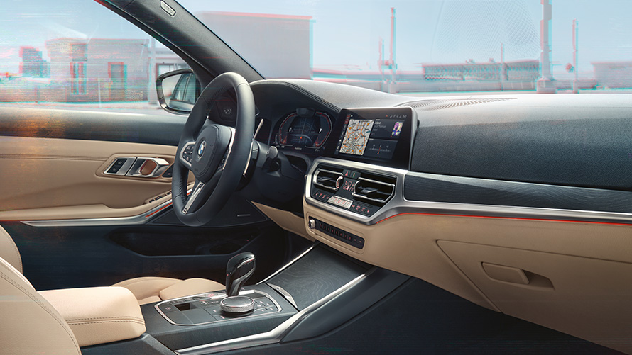 BMW 3 serijos Touring (G21), priekinės sėdynės ir vairuotojo erdvės vaizdas arti BMW 3 serijos Touring (G21), priekinės sėdynės ir vairuotojo erdvės vaizdas arti