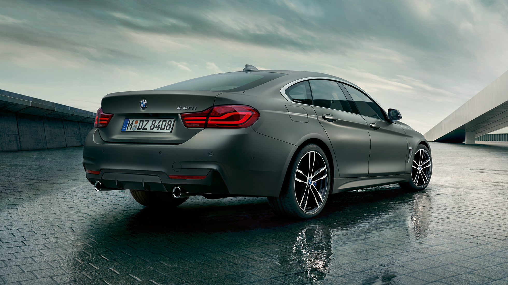 BMW 4 serijos Gran Coupé apšvietimo dizainas. BMW 4 serijos Gran Coupé apšvietimo dizainas.