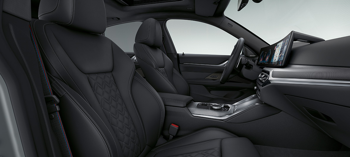 Juodos Merino odos interjero apdaila, BMW 4 serijos Gran kupė (G26) 2021, interjeras BMW Individual išplėstinė juodos Merino odos interjero apdaila, BMW 4 serijos Gran kupė (G26) 2021, interjeras
