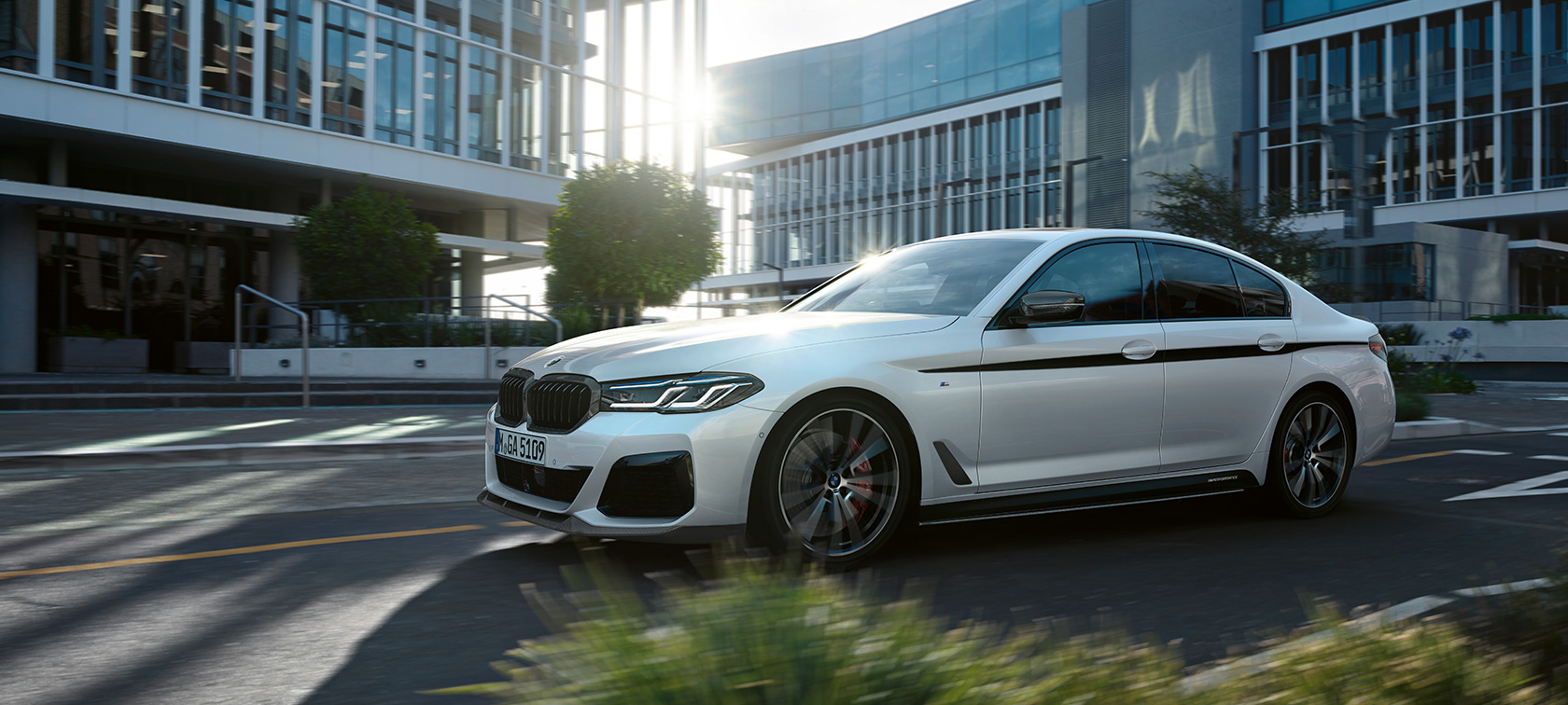 BMW M Performance dalys, BMW 5 serijos sedanas G30 BMW M Performance dalys, BMW 5 serijos sedanas G30