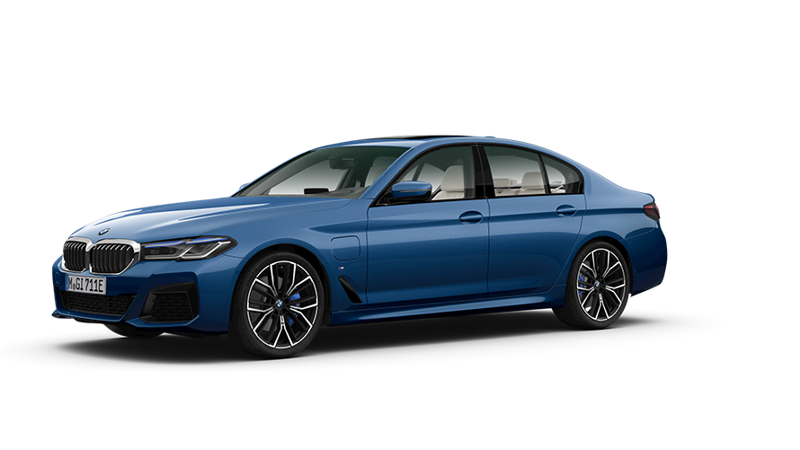 BMW 5 serijos sedanas (G30) stovinčio automobilio trijų ketvirčių vaizdas iš priekio BMW 5 serijos sedanas (G30) stovinčio automobilio trijų ketvirčių vaizdas iš priekio