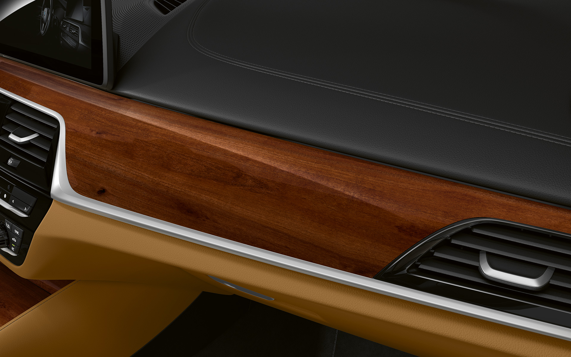 BMW 5 serijos Touring (G31) LCI vairuotojo erdvės vaizdas iš arti, BMW Individual aukštos kokybės medienos blizgios rudos slyvos Plum Brown spalvos interjero apdaila su Pearl Chrome apdailos akcentu BMW 5 serijos Touring (G31) Facelift 2020, vairuotojo erdvės vaizdas iš arti, BMW Individual aukštos kokybės medienos blizgios rudos slyvos Plum Brown spalvos interjero apdaila su Pearl Chrome apdailos akcentu