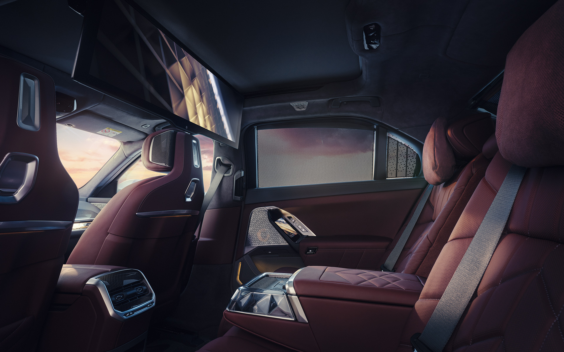 BMW 7 serijos sedanas G70 ICE 740i M sport paketas interjero vaizdas iš galo BMW 7 serijos sedanas G70 ICE 740i M sport paketas interjero vaizdas iš galo mėgstamų pramogų ekranas
