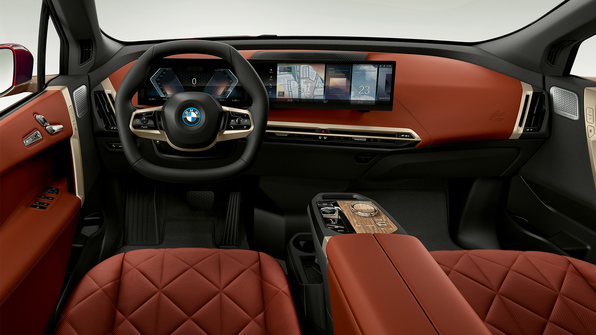BMW iX vairuotojo erdvė BMW iX i20 vairuotojo erdvė, Suite Castanea interjero dizainas
