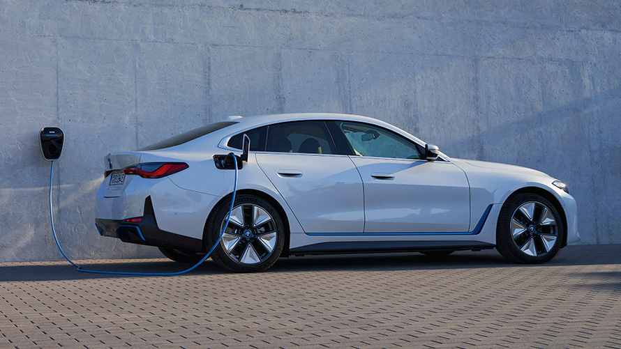BMW i4 elektromobilis kaina techniniai duomenys BMW Lietuva
