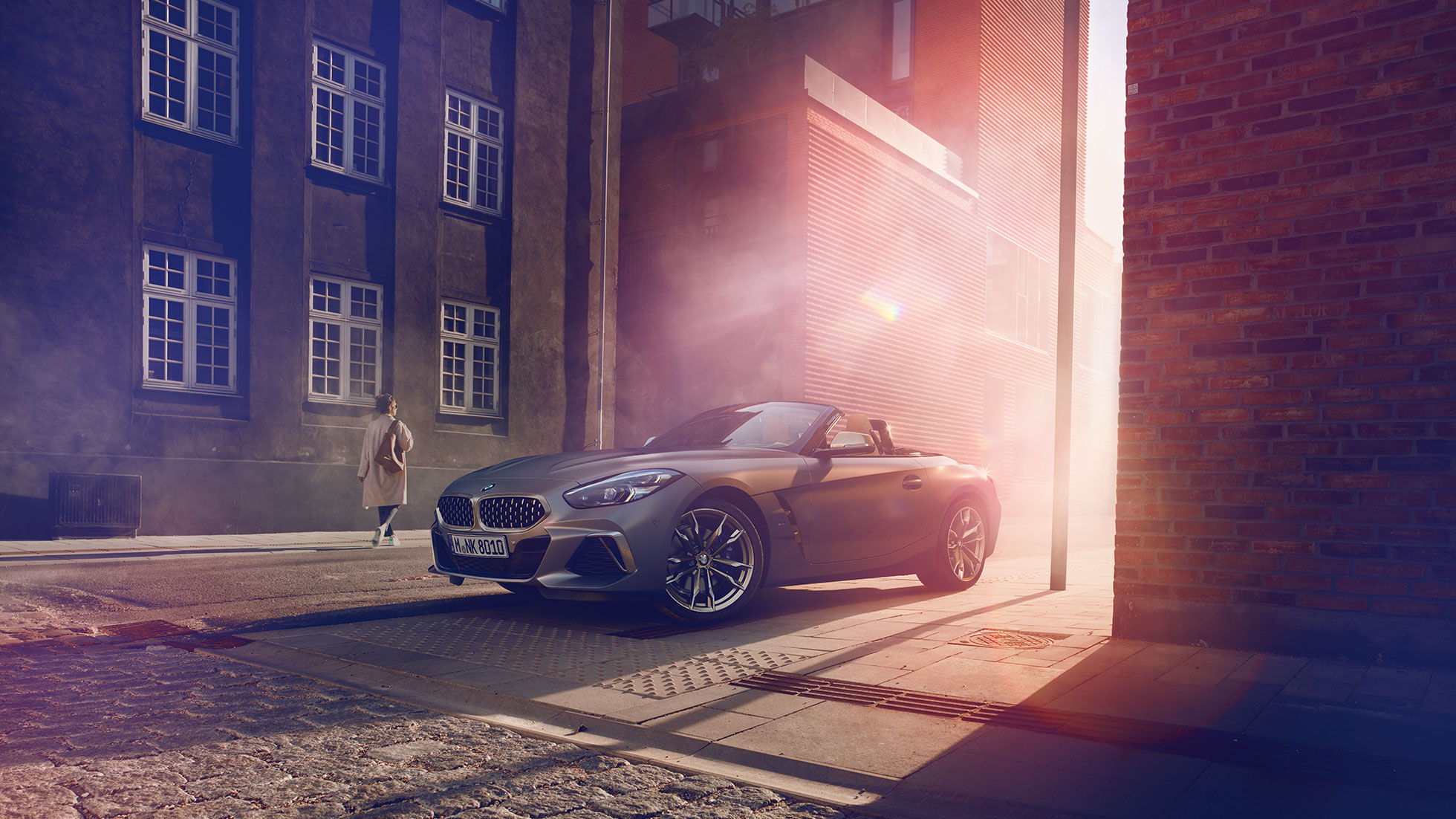 BMW Z4 M40i G29 trijų ketvirčių vaizdas iš priekio BMW Z4 Roadster M40i G29 2019 kabrioletas BMW Individual Frozen grey pilko metaliko spalvos, trijų ketvirčių vaizdas iš priekio