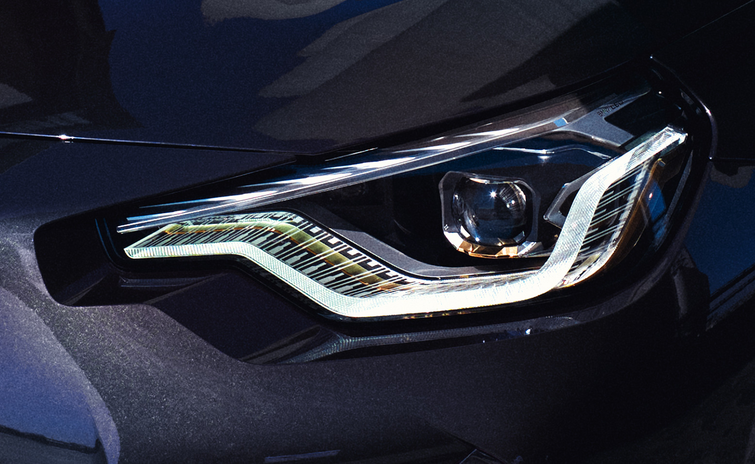 BMW M240i G42 Adaptyvūs LED priekiniai žibintai Adaptyvūs LED priekiniai žibintai BMW M240i G42