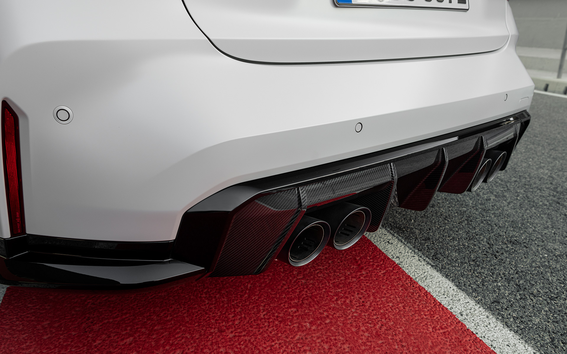 M Titanium galinis duslintuvas BMW M3 CS G80 BMW M3 CS G80 M Titanium galinis duslintuvas