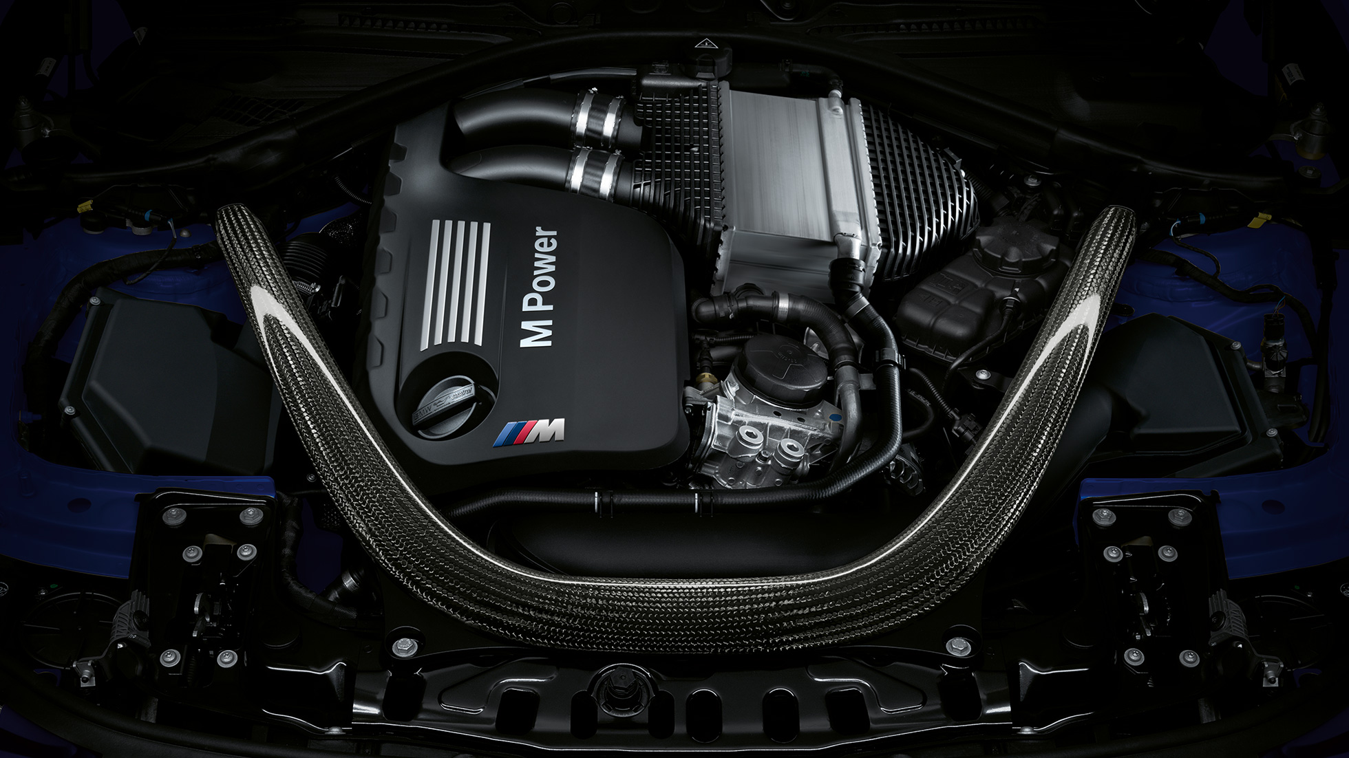 BMW M4 kabrioletas, 6 cilindrų benzininis variklis BMW M4 kabrioletas, M TwinPower Turbo vienos eilės 6 cilindrų benzininis variklis