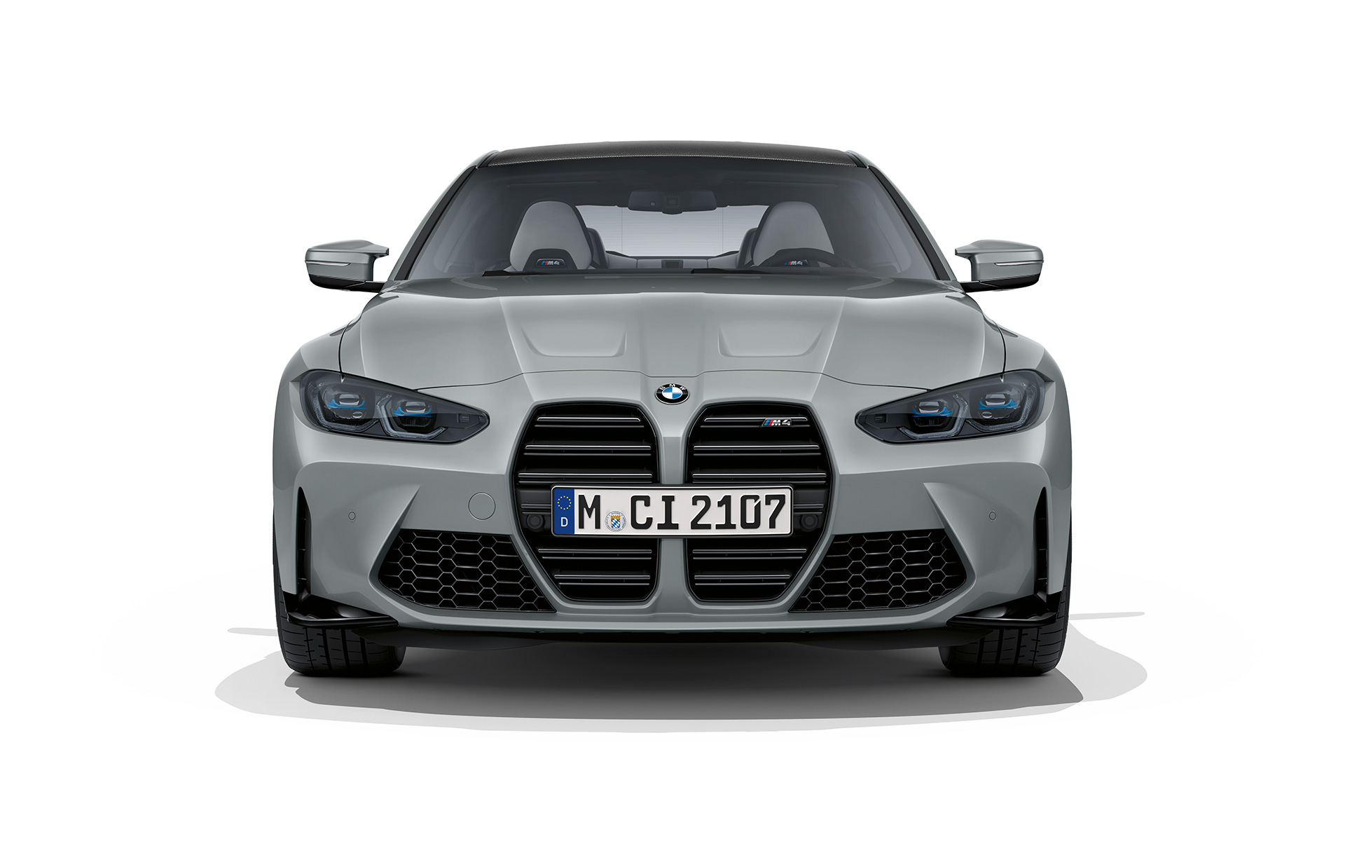 BMW M4 kupė G82 2020 pilkos Brooklyn Grey metalizuotos spalvos vaizdas iš priekio