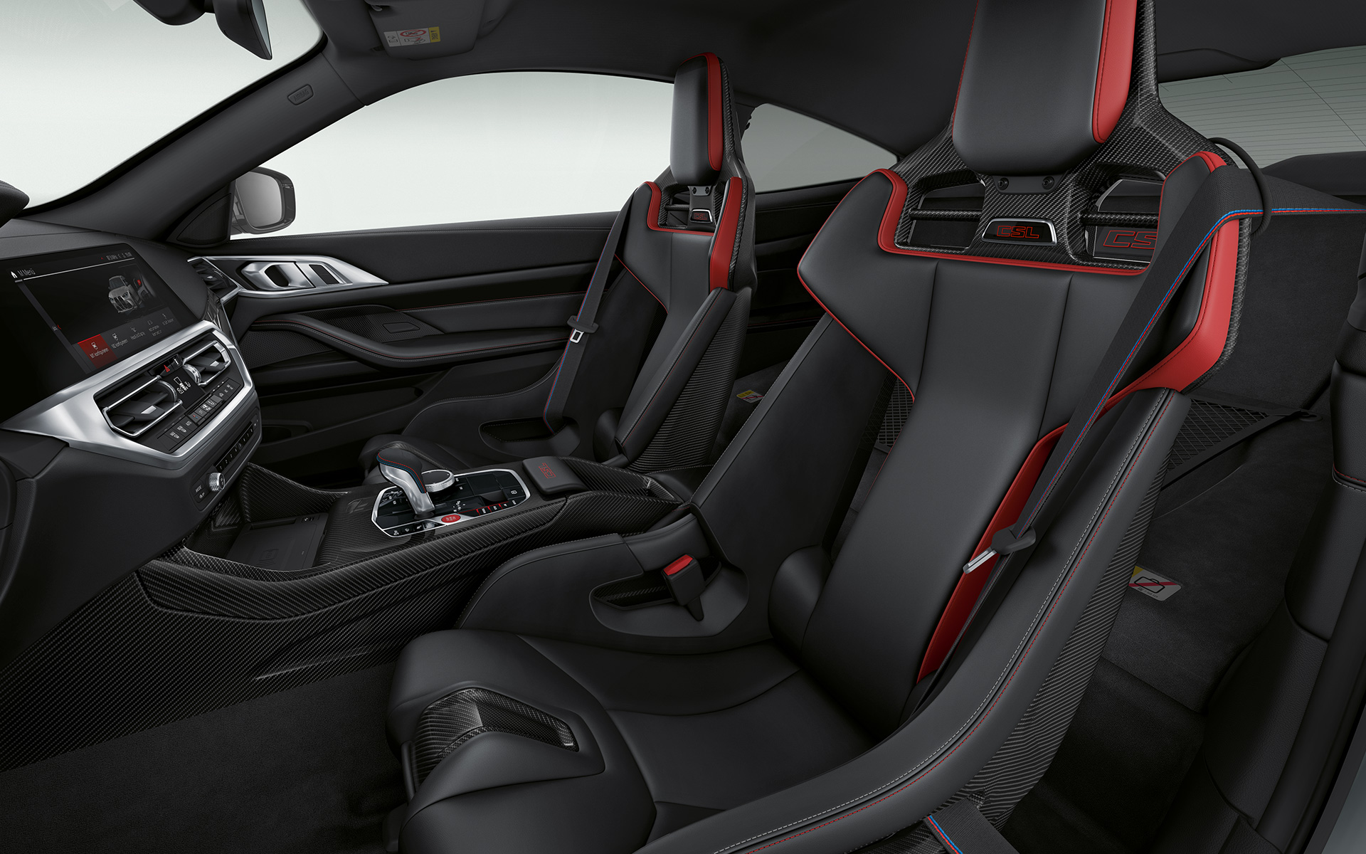 Išgaubta M Carbon sėdynė BMW M4 CSL G82 BMW M4 CSL G82 interjeras išgaubta M Carbon anglies pluošto sėdynė