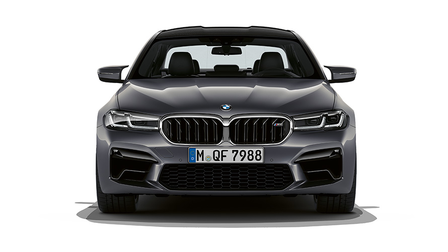 BMW M5 F90 LCI Facelift 2020 pilko „Brands Hatch Grey“ metaliko spalvos vaizdas iš priekio