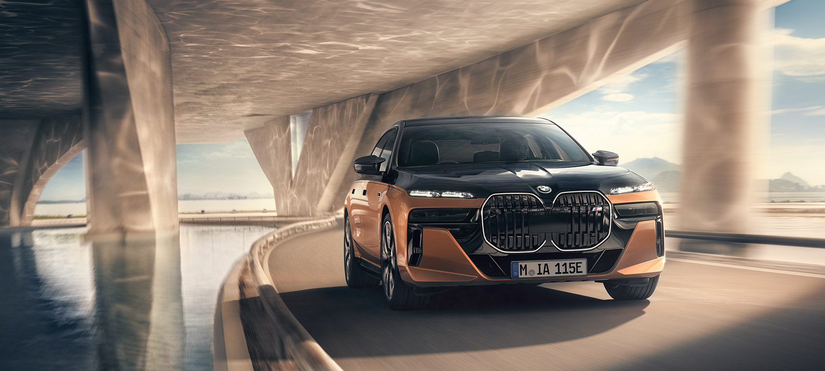 BMW i7 M70 xDrive sedanas G70