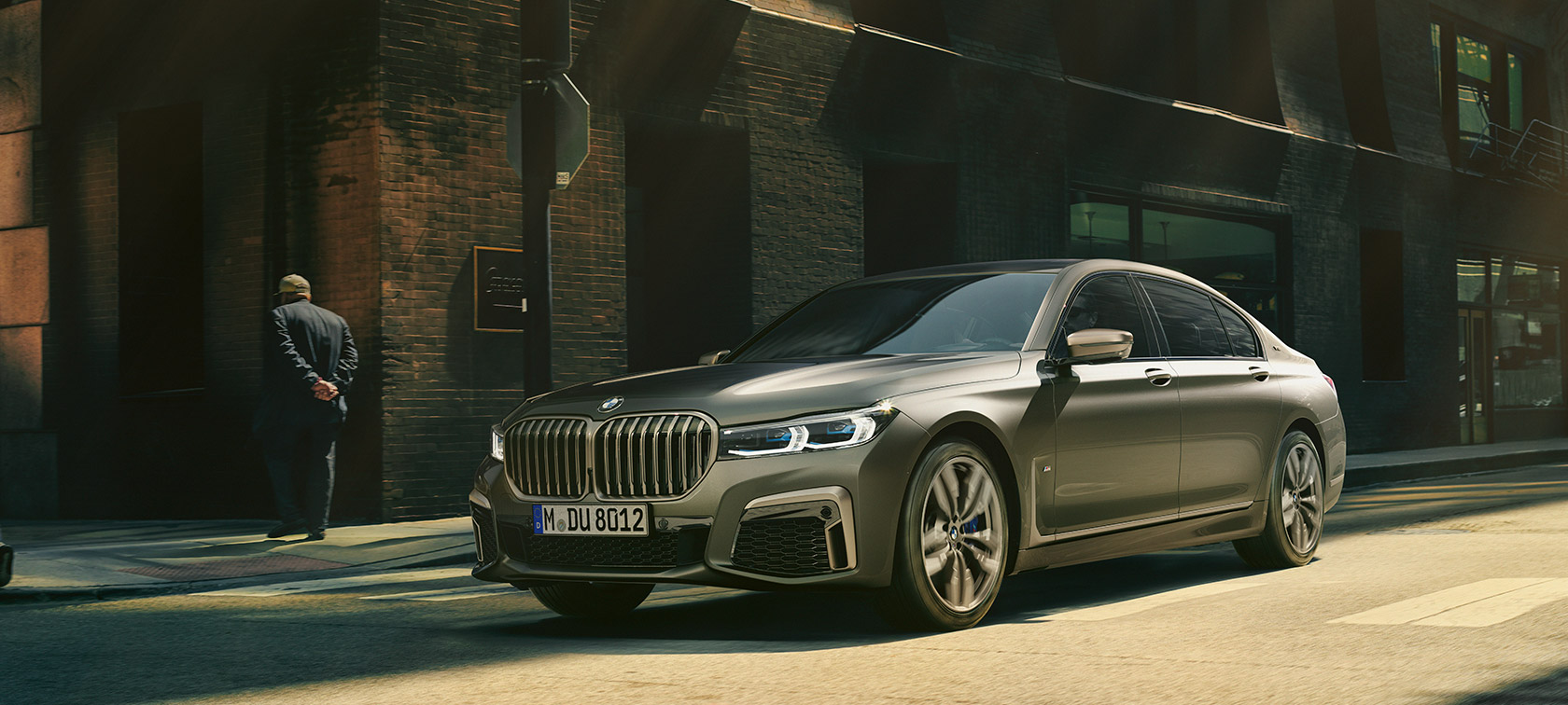 Informacija BMW M760Li xDrive sedanas, BMW M7, BMW 760Li Individual, Informacija